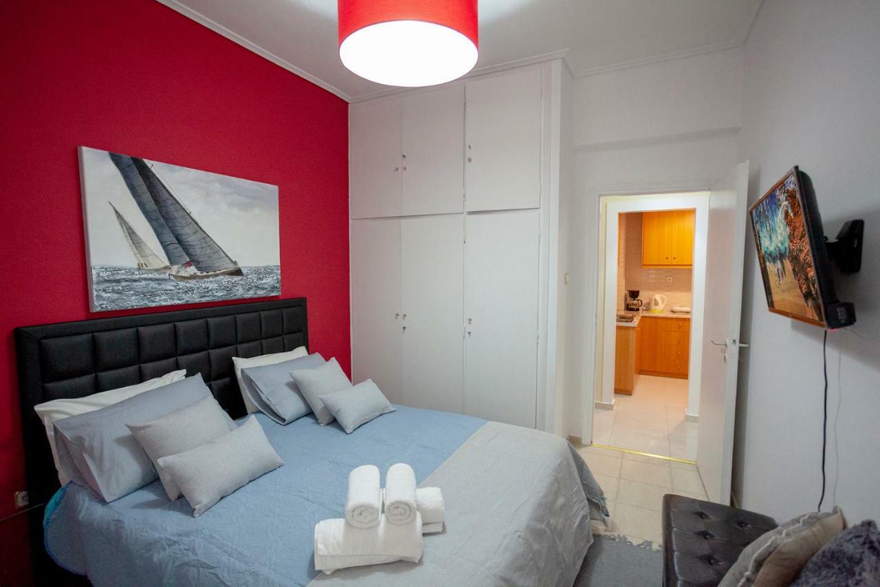 شقة Renovated And Cool Flat In Ideal Location أثينا المظهر الخارجي الصورة